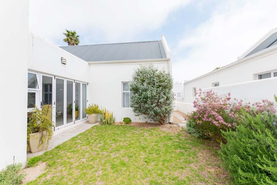 3 Bedroom Property for Sale in Lampiesbaai Western Cape